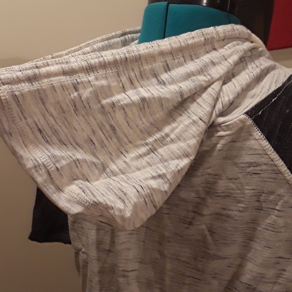 Shirt - Picture 2 of 2